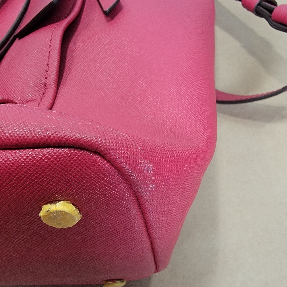 TUMI Varek Park Tote – Raspberry - Full Leather Laptop/Work Bag Style 734421RASP - Picture 10 of 16